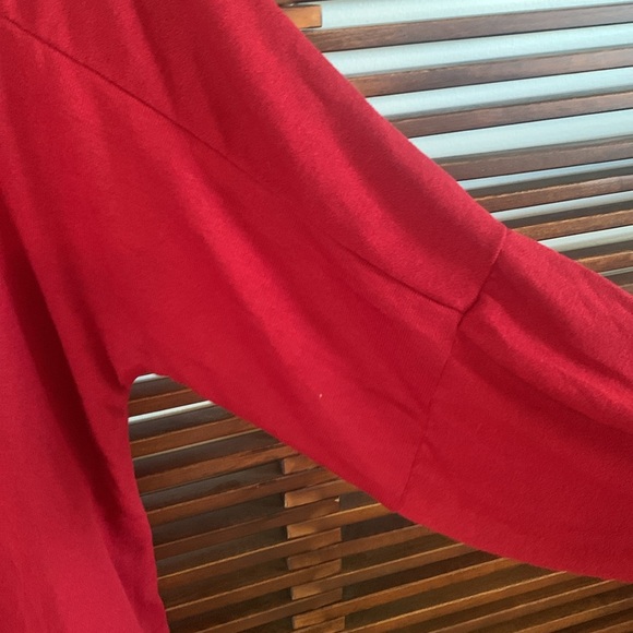 Auxo Collection sweater - Picture 4 of 9